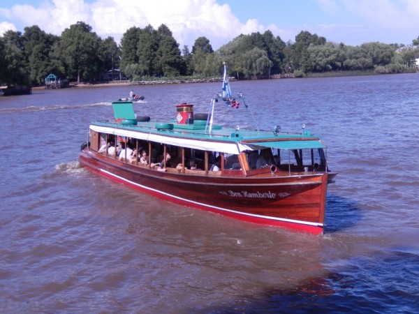 Barco de passeio no Delta do Rio Paraná - El Tigre - Argentina Foto viajarpelomundo